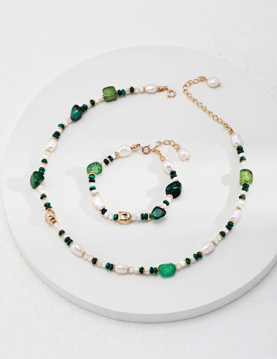 Ivy - Freshwater Pearl and Malachite Necklace - Pearlorious Jewellery