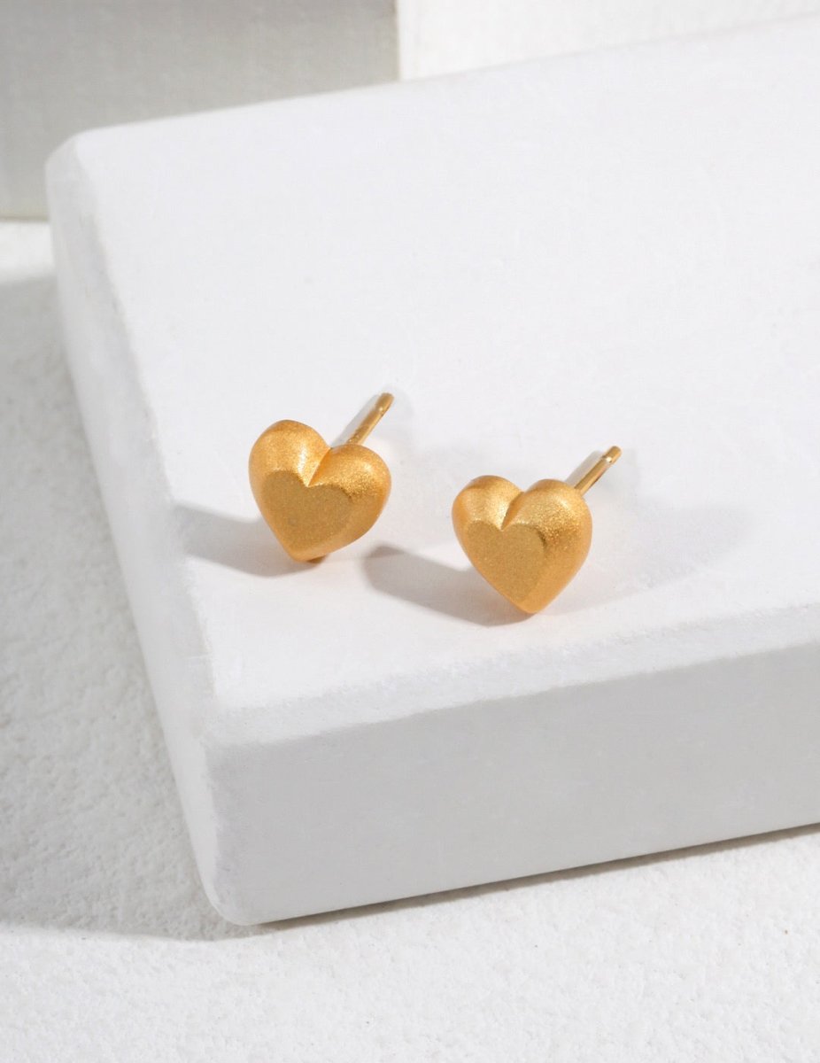 Ivy - Love Heart Stud Sterling Silver Earrings Best Gift for Her - Pearlorious Jewellery