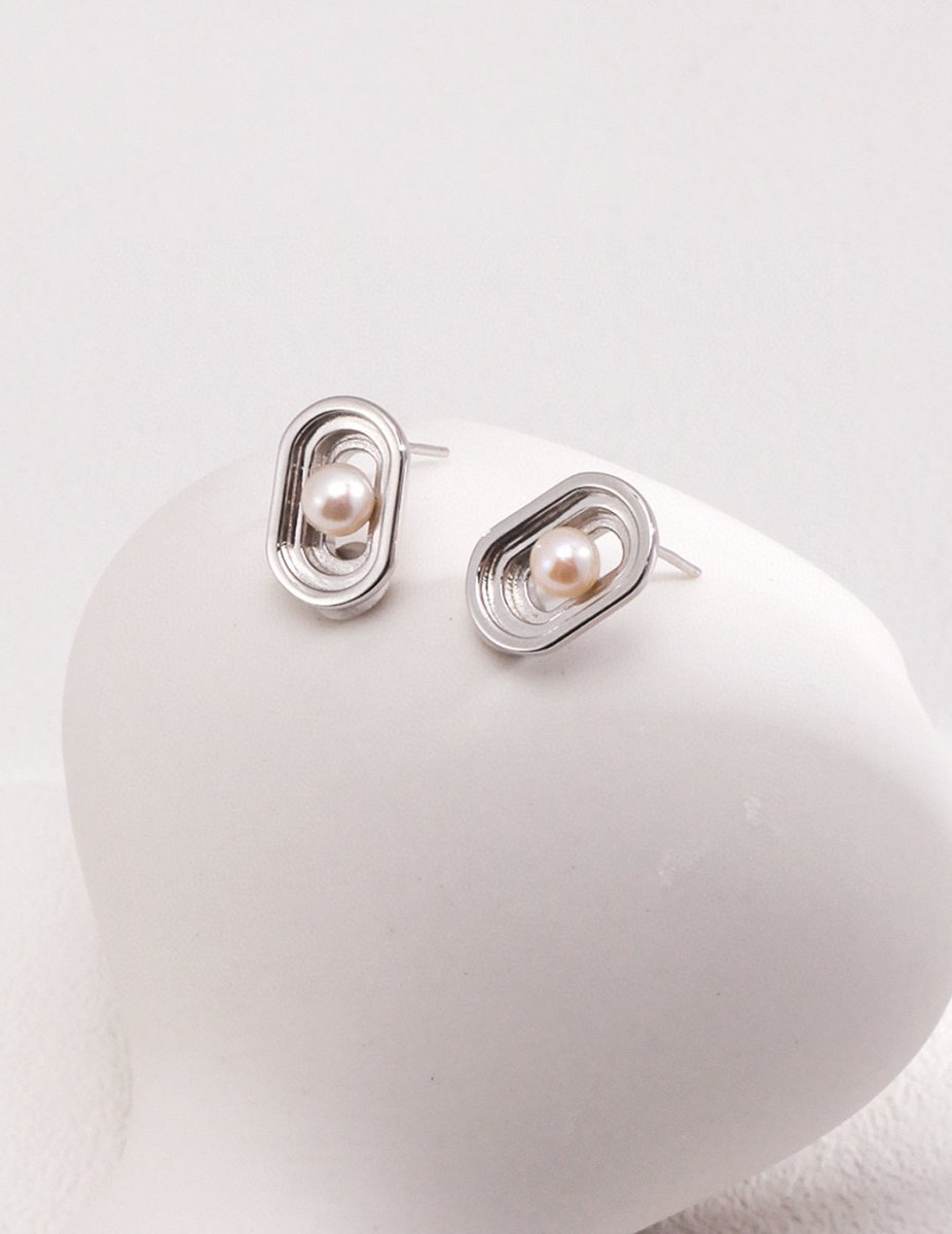 Luca - Sterling Silver and Pearl Stud Earrings - Pearlorious Jewellery