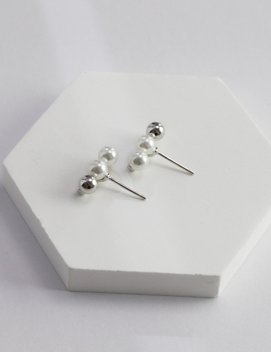 Molly - Unique Sterling Silver and Freshwater Beads Earrings - Pearlorious Jewellery